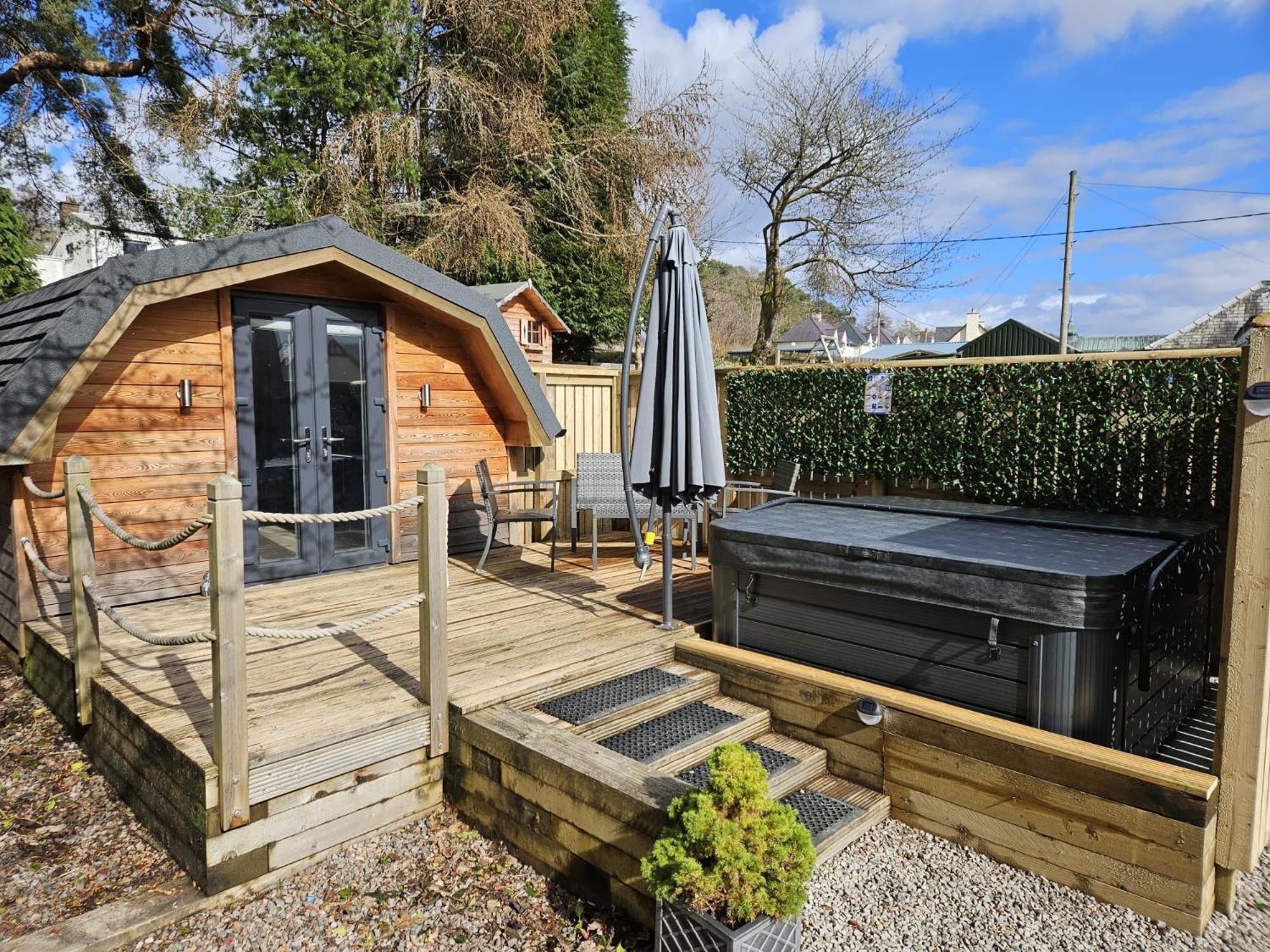 Morvan Pod & Hot Tub Fort William Dış mekan fotoğraf